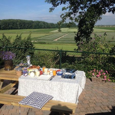 B&B Op De Brabantse Wal Halsteren Dış mekan fotoğraf